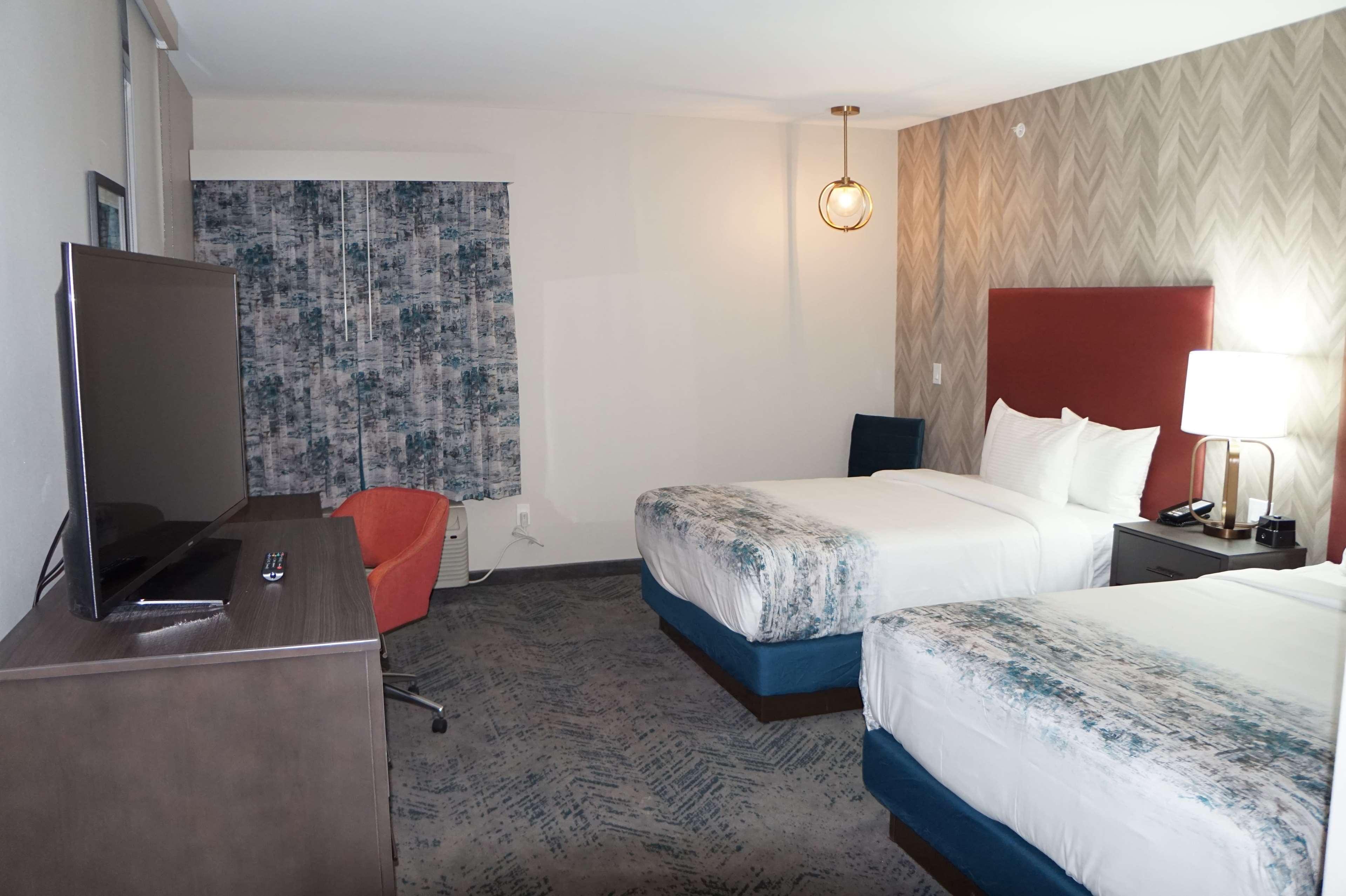 La Quinta Inn & Suites Dfw West-Glade-Parks Euless Dış mekan fotoğraf
