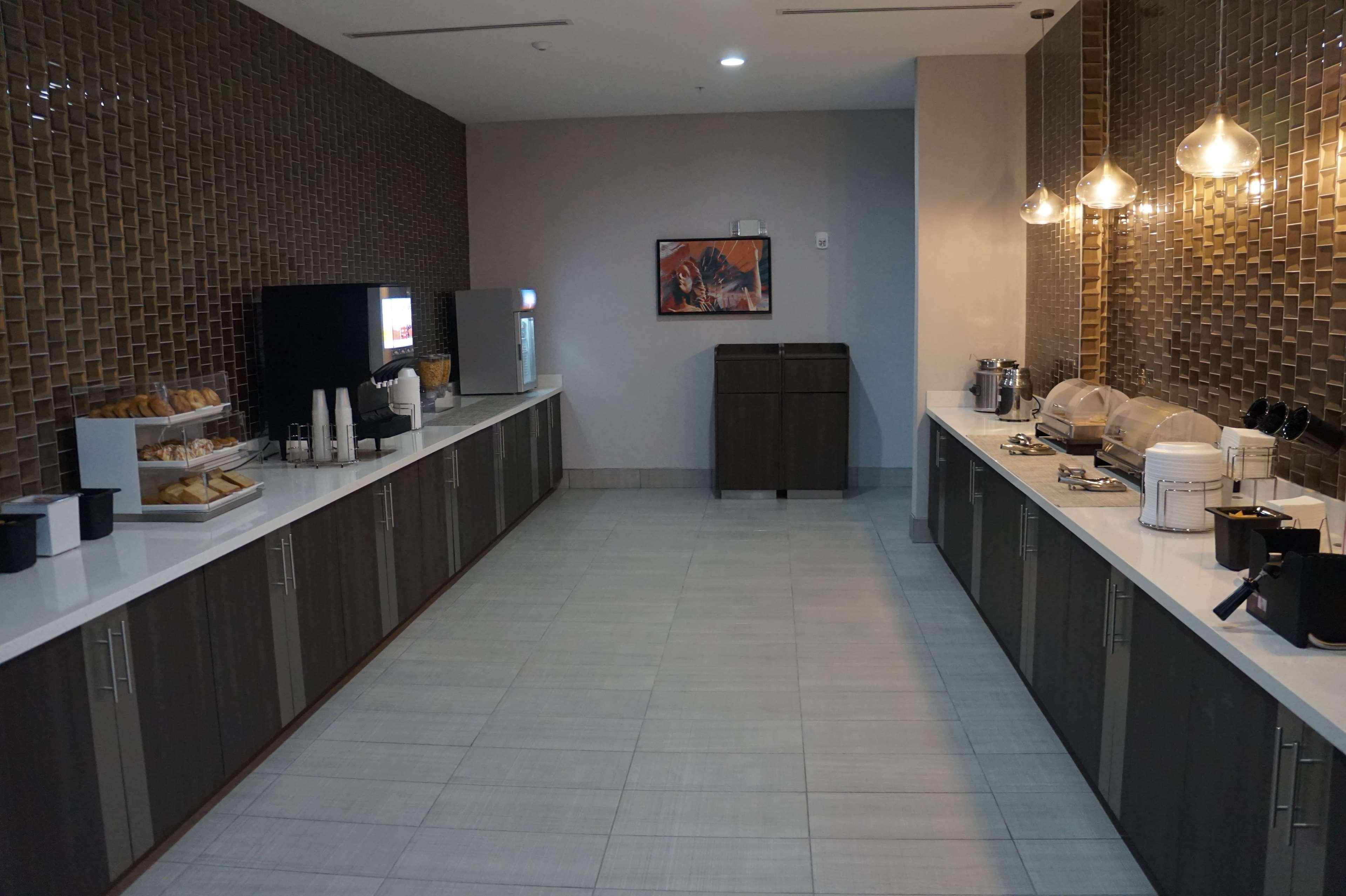 La Quinta Inn & Suites Dfw West-Glade-Parks Euless Dış mekan fotoğraf