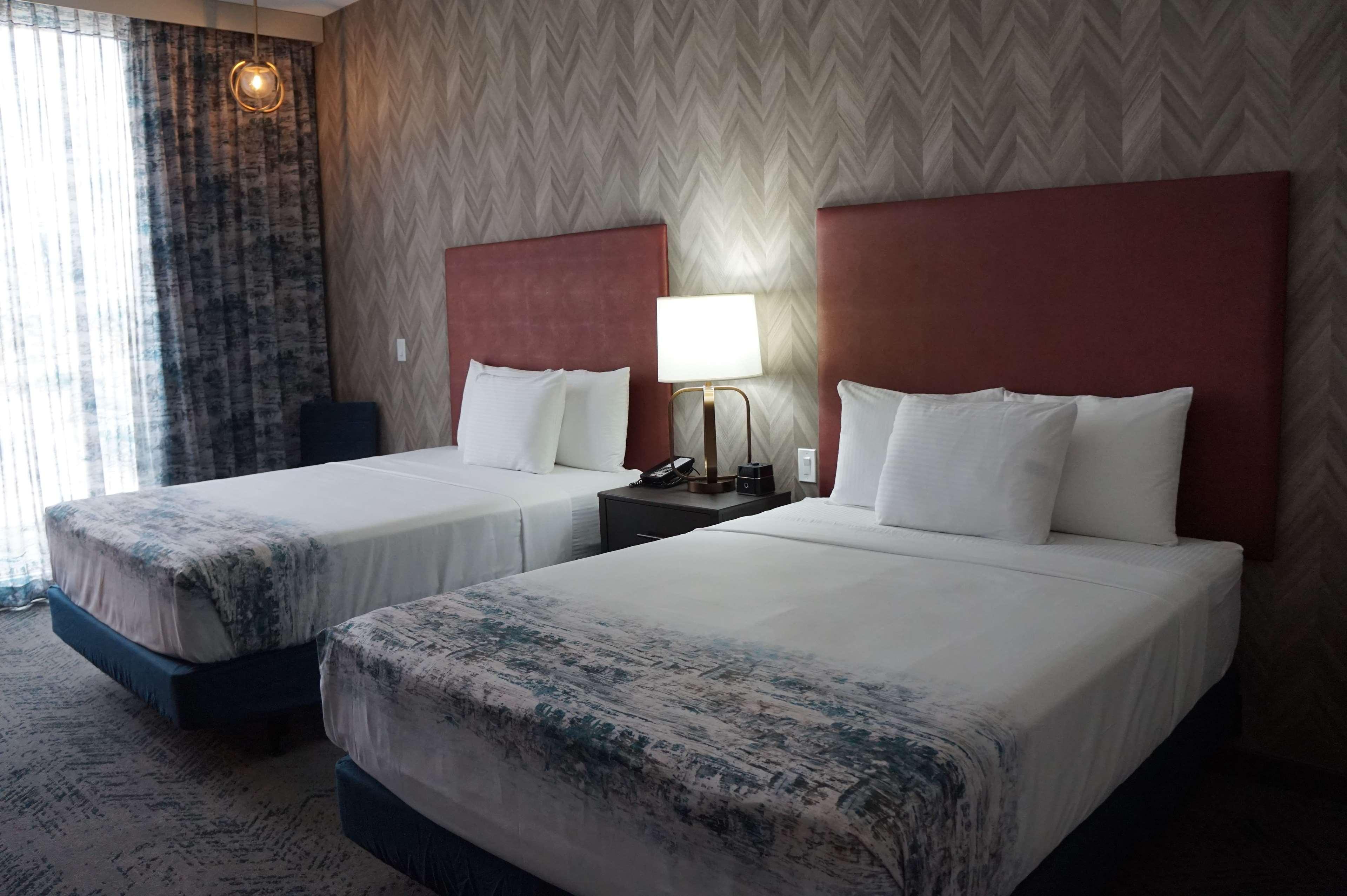 La Quinta Inn & Suites Dfw West-Glade-Parks Euless Dış mekan fotoğraf